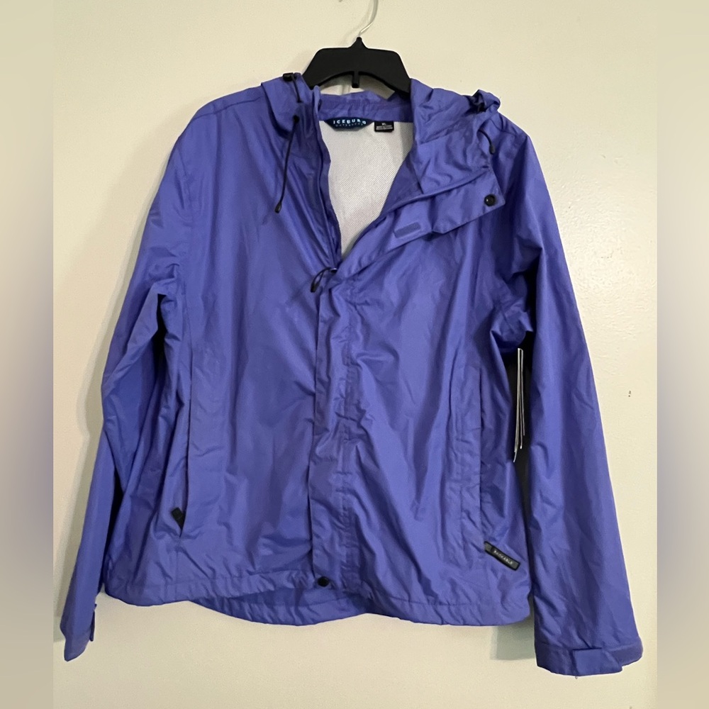 NWT Womens Iceberg Outerwear Coat  Windproof Waterproof Jacket Soft Shell Hooded